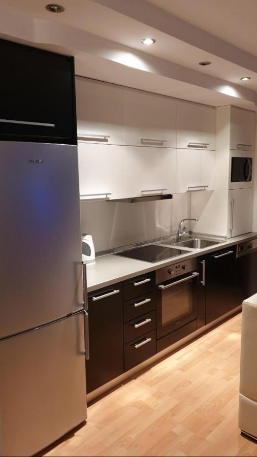 Brand New Apt In City Center Bitola Exteriör bild