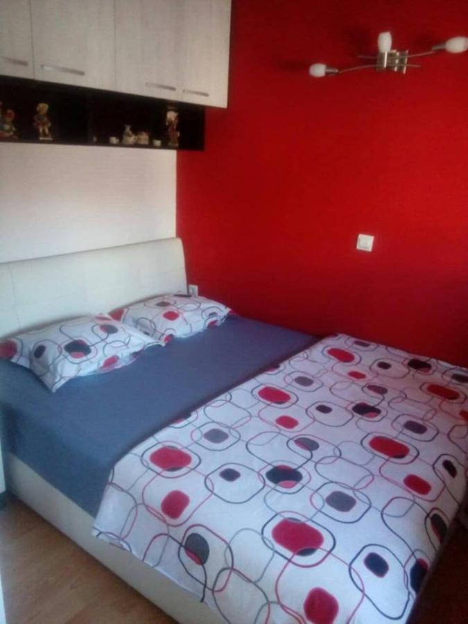 Brand New Apt In City Center Bitola Exteriör bild